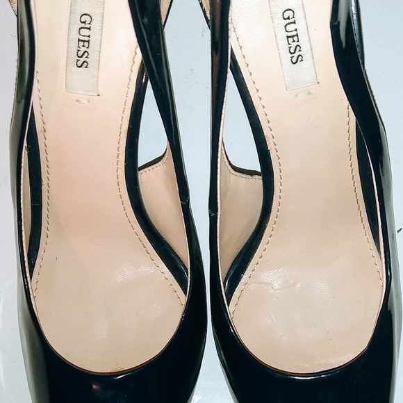 Highheels - Picture 2 of 2